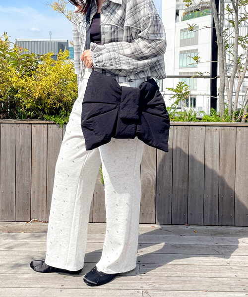 w closet(ダブルクローゼット)の「リボンBAG(トートバッグ・レディース・ブラック/アイボリー・FREE)」の8枚目の写真