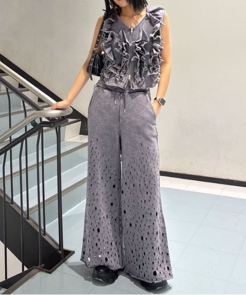 SLY（スライ）の「DAMAGE SW PT ダメージ スウェット パンツ（スウェットパンツ・レディース・杢グレー/ブラック系その他2・FREE）」の22枚目の写真