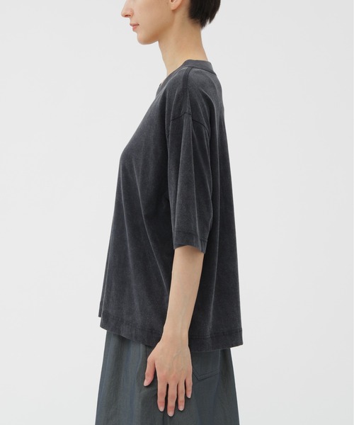 MHL.(エムエイチエル)の「FADED LIGHT COTTON JERSEY(Tシャツ/カットソー・レディース・ブラック・2)」の5枚目の写真