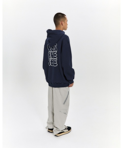 YESEYESEE(イエスアイシー)の「C-Logo Hoodie(パーカー・メンズ・ダークグレー/ライトグリーン/ネイビー/ダークブラウン・L/XL/S/M)」の7枚目の写真