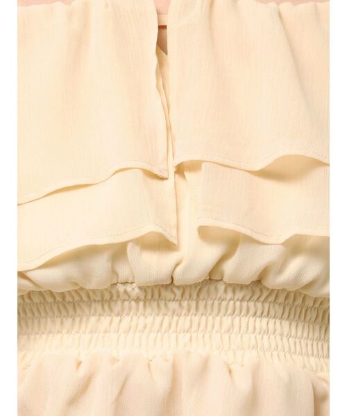 RESEXXY(リゼクシー)の「オフショルシャーリングチュニック(シャツ/ブラウス・レディース・ブラック/イエロー/ホワイト・FREE)」の7枚目の写真