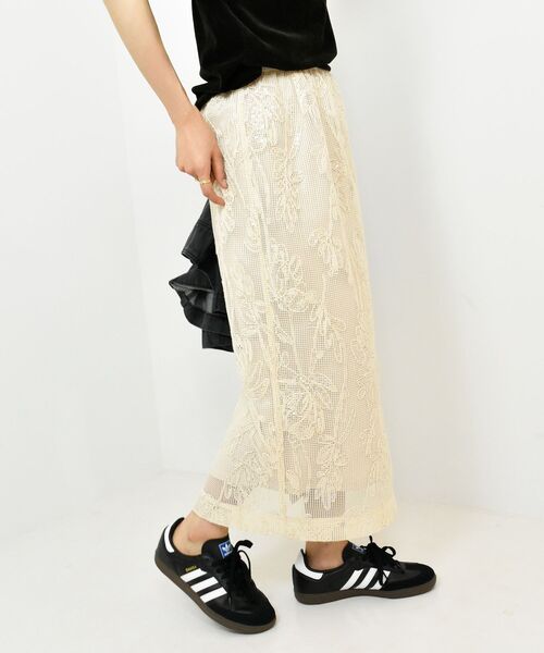 le.coeur blanc(ルクールブラン)の「TORRAZZO DONNAスパンコールスカート(スカート・レディース・ブラック/アイボリー・38)」の19枚目の写真