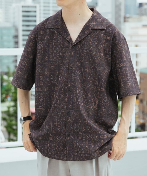 ITEMS URBANRESEARCH（アイテムズ アーバンリサーチ）の「Batik Print Open Collar shirts（シャツ/ブラウス・メンズ・ブラウン/カーキ/ブラック・MEDIUM/LARGE）」の12枚目の写真