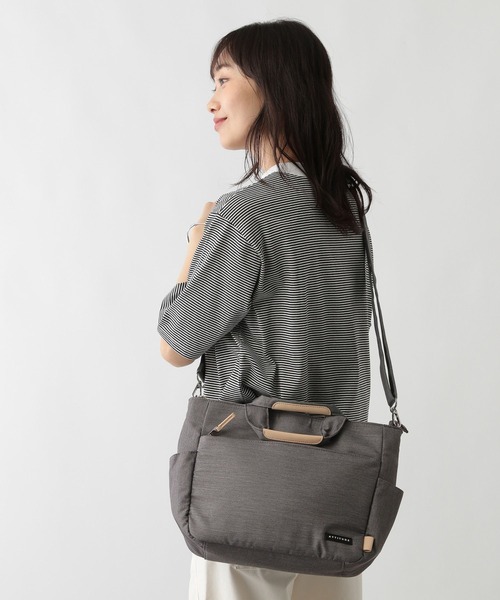 FOUND GOOD(ファウンドグッド)の「ヤワラカショルダーM(ショルダーバッグ・レディース・ベージュ/ブルー系5/グレー系5・FREE)」の2枚目の写真