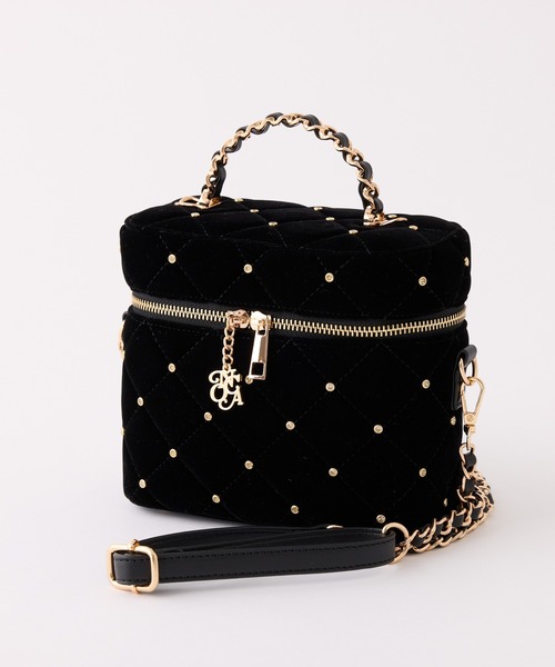 one after another NICE CLAUP（ワンアフターアナザーナイスクラップ）の「【新色追加】チャーム付きキルティングバニティバッグ（ショルダーバッグ・レディース・ブラック系その他/ピンク/ブラック系その他2/アイボリー/ブラック/サックスブルー・FREE）」の8枚目の写真