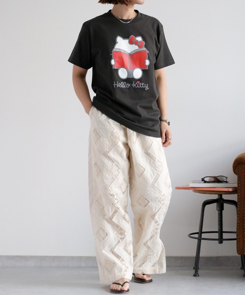 ハローキティコラボ(ハローキティコラボ)の「【HELLO KITTY / ハローキティ】キャラクタープリントTee(Tシャツ/カットソー・レディース・ブラック/ピンク/ホワイト・S)」の5枚目の写真