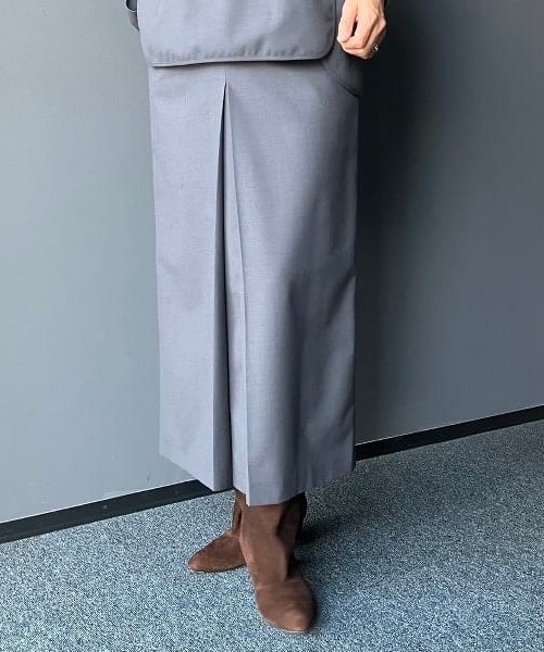 セール】【12/4値下げ】ウール トロピカル インバータック スカート