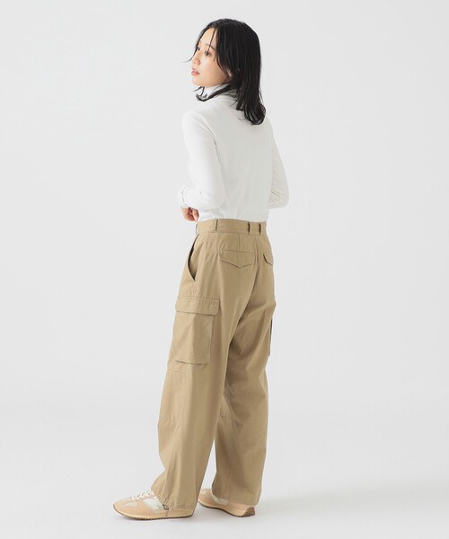 B:MING by BEAMS（ビーミングバイビームス）の「スムース タートルネック カットソー（Tシャツ/カットソー・レディース・その他1/その他/ブラック/オフホワイト・ONE SIZE）」の5枚目の写真