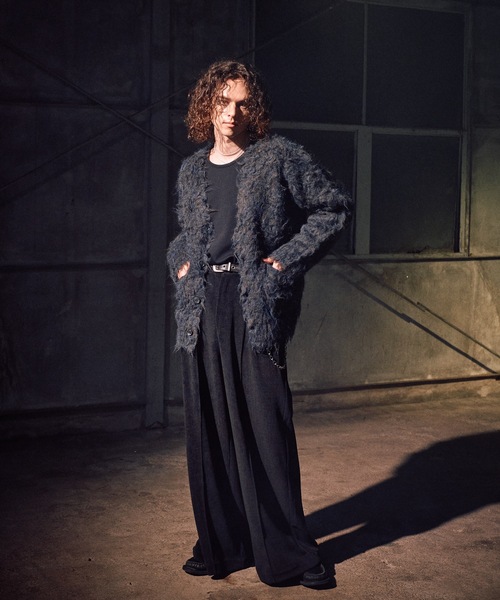 CASPER JOHN（キャスパージョン）の「Drape corduroy pants / ドレープコーデュロイパンツ（スラックス・メンズ・チャコールグレー/グレイッシュベージュ/ブラック/アイボリー/グリーン/ブラウン・LARGE/MEDIUM/SMALL/X-SMALL）」の16枚目の写真