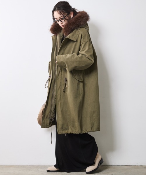 CHIC STYLE（シックスタイル）の「ライナー付モッズコート＜大きいサイズ有＞シックスタイル（モッズコート・レディース・カーキ/ブラック・M/L/LL/3L/4L/5L）」の5枚目の写真