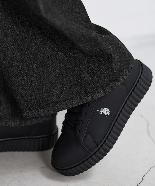 U.S. POLO ASSN.(ユーエスポロアッスン)の「U.S. POLO ASSN. 厚底スニーカー(スニーカー・メンズ・ブラック/ホワイト・25cm/25.5cm/26cm/26.5cm/27cm)」の2枚目の写真