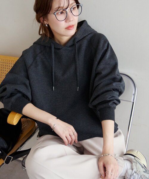 DISCOAT(ディスコート)の「キレイメスウェットライクフーディー(パーカー・レディース・チャコールグレー/ライトグレー/ブラック・FREE)」の3枚目の写真