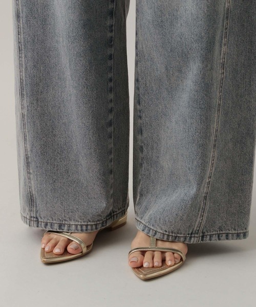 GLOBAL WORK(グローバルワーク)の「MATINEE LINE/デニムWIDEフレアパンツ/583874(デニムパンツ・レディース・ブラウン/ブラック/ブルー・M/L)」の8枚目の写真