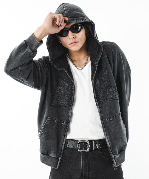 SHORT ROUND（ショートラウンド）の「SHORT ROUND/パウダーブリーチスタッズZIPパーカー（パーカー・メンズ・グレー/スミクロ・LARGE/MEDIUM）」の11枚目の写真