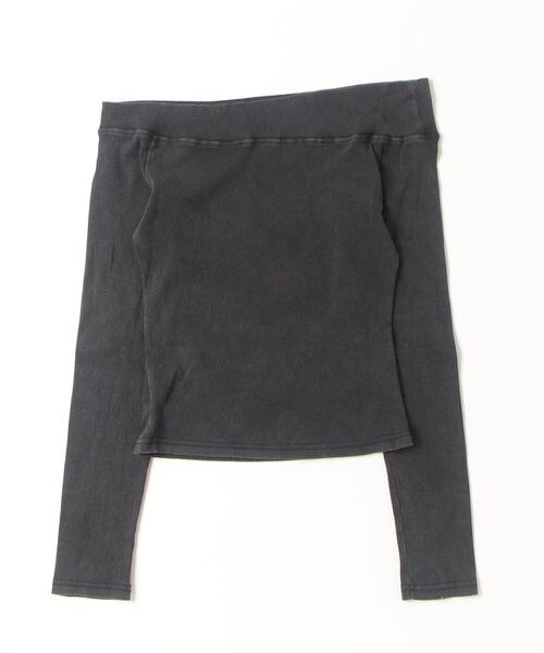 TITTY&CO.（ティティーアンドコー）の「オフショルレタリングトップス（Tシャツ/カットソー・レディース・グレー/ブラック・FREE）」の3枚目の写真