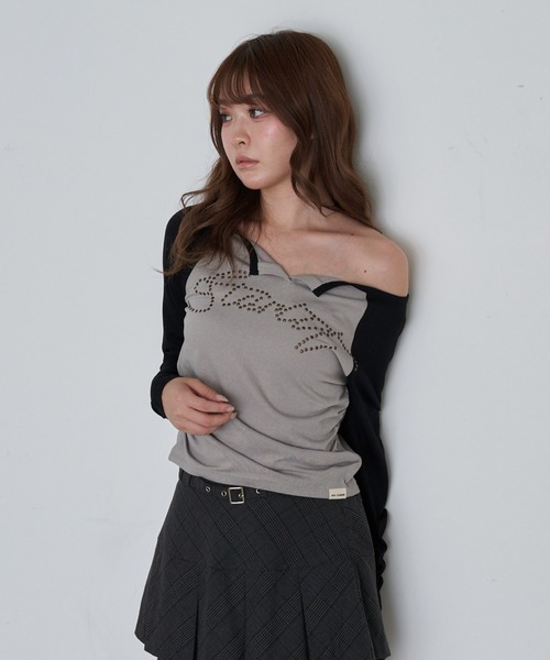 RAY CASSIN(レイカズン)の「スキッパーラグランT(Tシャツ/カットソー・レディース・アイボリー/ライトベージュ/グレー系その他2・FREE)」の3枚目の写真