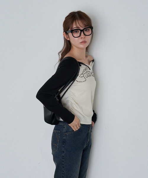 RAY CASSIN(レイカズン)の「スキッパーラグランT(Tシャツ/カットソー・レディース・アイボリー/ライトベージュ/グレー系その他2・FREE)」の5枚目の写真