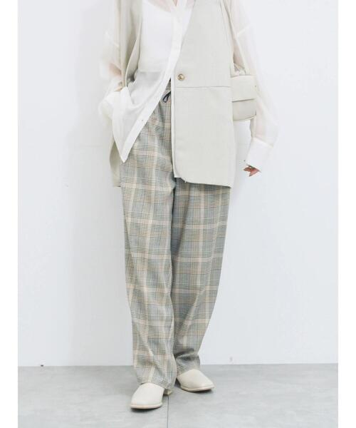 Samansa Mos2 blue（サマンサモスモスブルー）の「ダブルウエストアソートイージーパンツ（その他パンツ・レディース・ベージュ/ブラック/グレー/ブラウン・F）」の18枚目の写真