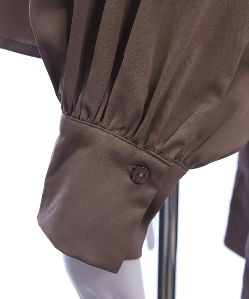 clear（クリア）の「前後2wayオープンショルダーリボンブラウス[大人 フェミニン ガーリー]（シャツ/ブラウス・レディース・モカ/オフホワイト/ブラック・F）」の16枚目の写真