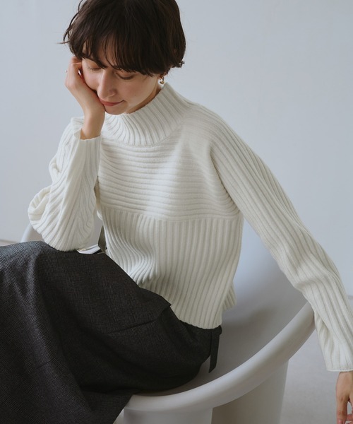 ROPE' PICNIC(ロペピクニック)の「もちもちリブ切り替えニットプルオーバー/イージーケア・リンクコーデ(ニット/セーター・レディース・グレー/レッド/オフホワイト/ベージュ/サックスブルー・M/L)」の11枚目の写真