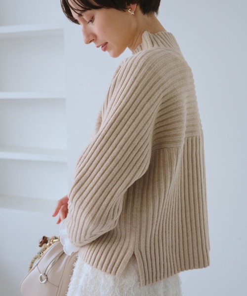 ROPE' PICNIC(ロペピクニック)の「もちもちリブ切り替えニットプルオーバー/イージーケア・リンクコーデ(ニット/セーター・レディース・グレー/レッド/オフホワイト/ベージュ/サックスブルー・M/L)」の9枚目の写真