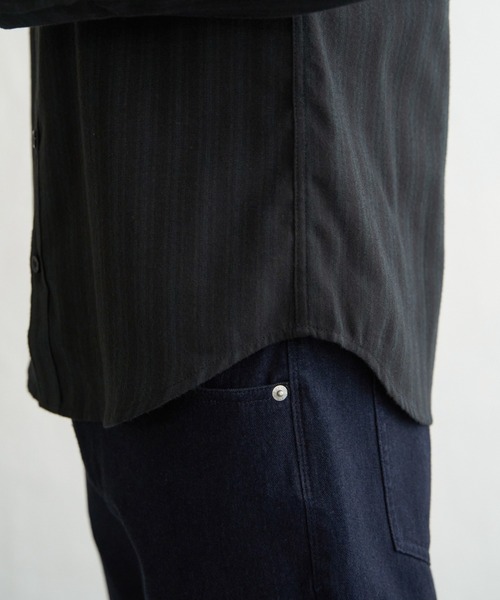 ikka(イッカ)の「イージ-ケアネルバンドカラーシャツ(シャツ/ブラウス・メンズ・ホワイト/チャコール/ブラック/ネイビー・S/M/L/XL)」の21枚目の写真