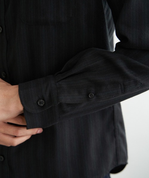 ikka(イッカ)の「イージ-ケアネルバンドカラーシャツ(シャツ/ブラウス・メンズ・ホワイト/チャコール/ブラック/ネイビー・S/M/L/XL)」の22枚目の写真