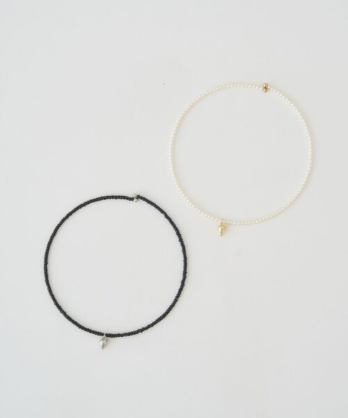 earth music&ecology（アースミュージックアンドエコロジー）の「モチーフワンタッチチョーカー（チョーカー・レディース・シルバー/ゴールド・F）」の8枚目の写真