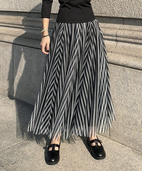 JENNE(ジェンヌ)の「JENNEボリュームチュールスカート(スカート・レディース・ピンク/ブラック/レオパード・MEDIUM/LARGE/SMALL)」の5枚目の写真