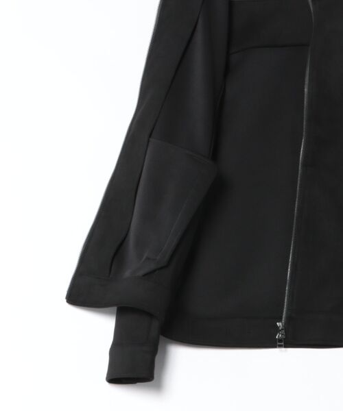 TAKA-Q(タカキュー)の「【ストレッチ カットアウター】タカキュー ダンボールニット スタンド ライダース(ライダースジャケット・メンズ・ブラック/ベージュ・MEDIUM/LARGE/X-LARGE)」の4枚目の写真