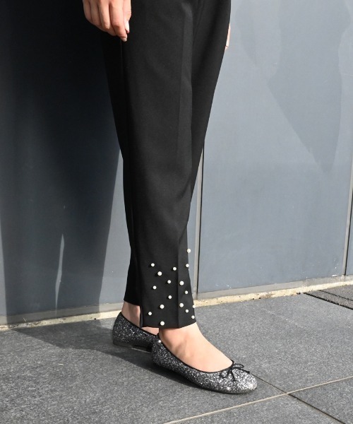 Neige（ネージュ）の「ランダム裾パールパンツ（スラックス・レディース・ブラック/ピンク・ONE SIZE）」の21枚目の写真