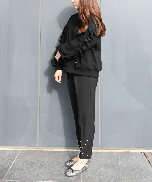 Neige（ネージュ）の「ランダム裾パールパンツ（スラックス・レディース・ブラック/ピンク・ONE SIZE）」の22枚目の写真