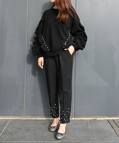 Neige（ネージュ）の「ランダム裾パールパンツ（スラックス・レディース・ブラック/ピンク・ONE SIZE）」の18枚目の写真