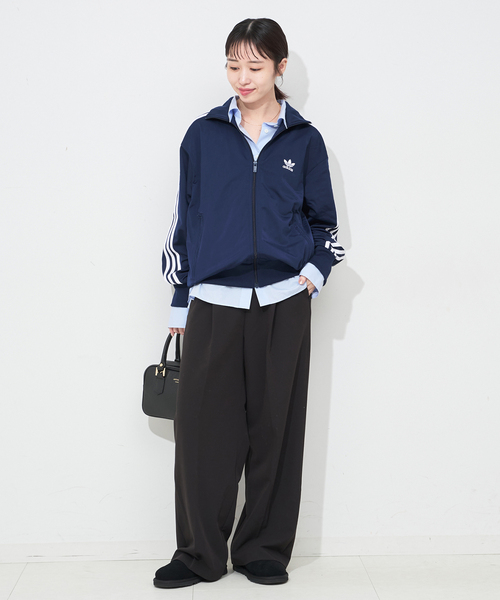 新品タグ付き⭐️2025FW新作⭐️フーディベスト⭐️ネイビー　ふーちゃん adidas/アディダス FBIRD TRACKTOP FWE48 【洗濯機使用可能