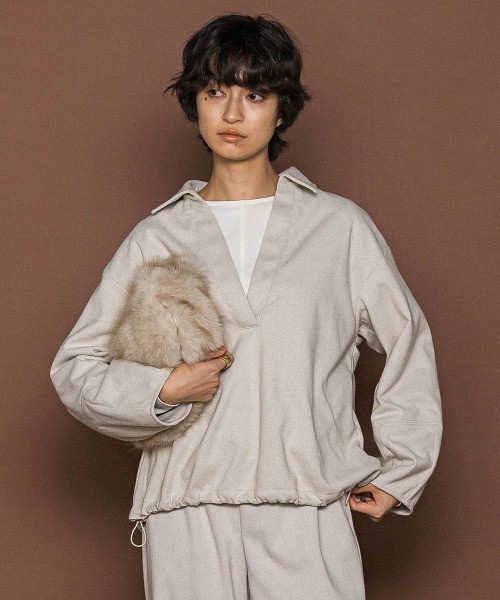 MAYSON GREY（メイソングレイ）の「【楽・美・軽】スキッパーブラウス≪手洗い可能≫（シャツ/ブラウス・レディース・オフホワイト/ブラウン/グレー系その他・M）」の5枚目の写真