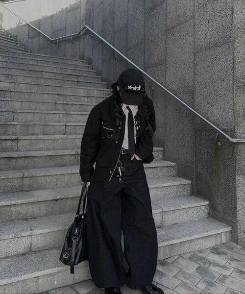 KICHUL(キチョル)の「BASIC BALLOON DENIM PANTS (BLACK)(デニムパンツ・レディース・その他・X-SMALL/SMALL/MEDIUM/LARGE)」の8枚目の写真