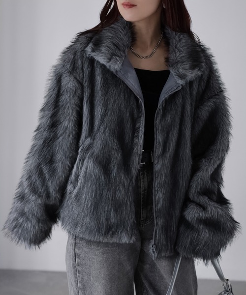 Riberry(リベリー)の「ダブルジップフェイクファーブルゾン(ブルゾン・レディース・ベージュ/ブラウン/ベージュ系/ブラック/ブラウン系/グレー・FREE)」の11枚目の写真