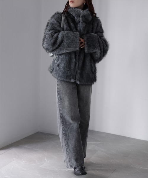 Riberry(リベリー)の「ダブルジップフェイクファーブルゾン(ブルゾン・レディース・ベージュ/ブラウン/ベージュ系/ブラック/ブラウン系/グレー・FREE)」の12枚目の写真