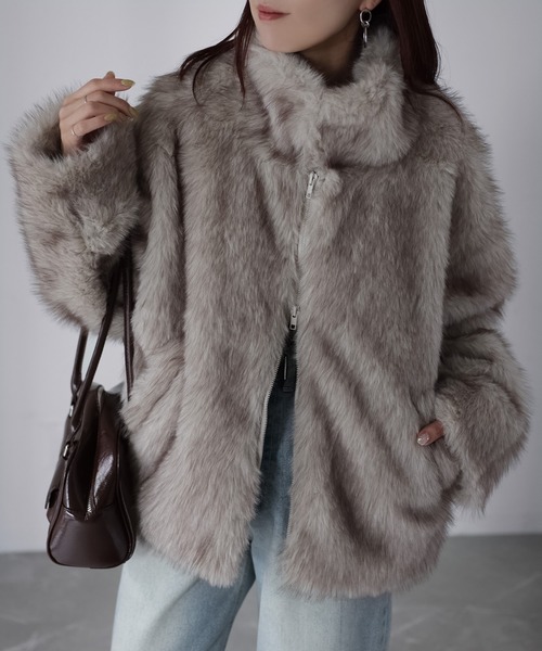 Riberry(リベリー)の「ダブルジップフェイクファーブルゾン(ブルゾン・レディース・ベージュ/ブラウン/ベージュ系/ブラック/ブラウン系/グレー・FREE)」の22枚目の写真