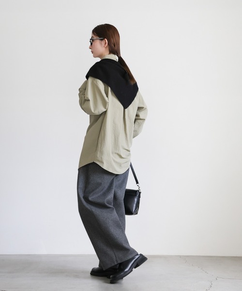 select MOCA(セレクトモカ)の「ソフトタッチニットバブーシュカ(ネックウォーマー/スヌード・レディース・グレー/ブラック/ブラウン・FREE)」の6枚目の写真