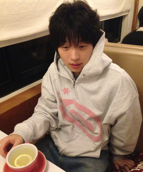 AMOU（アモウ）の「Molly Hoodie Zip-Up WHITE MELANGE（パーカー・レディース・その他・1/2）」の3枚目の写真