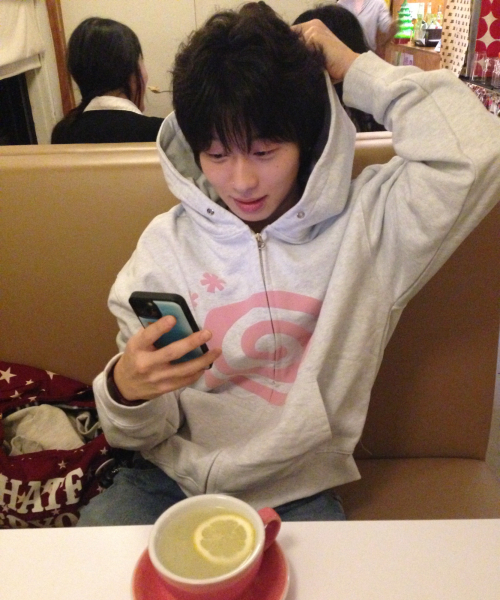 AMOU（アモウ）の「Molly Hoodie Zip-Up WHITE MELANGE（パーカー・レディース・その他・1/2）」の4枚目の写真