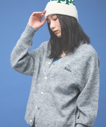 Kappa（カッパ）の「≪Kappa×and ST ウェルネスクラブ≫ロゴ刺繍Ｖネックカーディガン (ユニセックス)（カーディガン/ボレロ）」