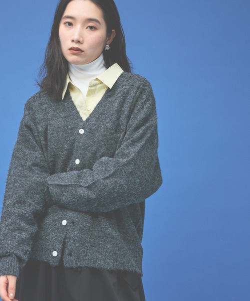 Kappa(カッパ)の「≪Kappa×and ST ウェルネスクラブ≫ロゴ刺繍Vネックカーディガン (ユニセックス)(カーディガン/ボレロ・レディース・ミント/ブラック/グレー/ブルー・LARGE/SMALL/MEDIUM)」の11枚目の写真