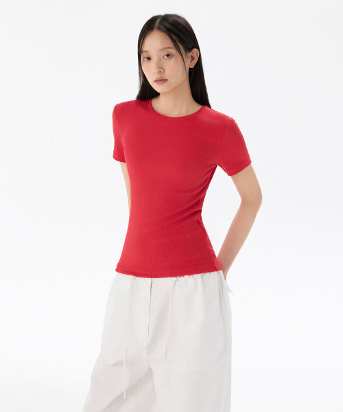 MUSINSA STANDARD WOMAN（ムシンサスタンダードウーマン）の「ウィメンズリブスリムフィットTシャツ[レッド]（Tシャツ/カットソー・レディース・その他・LARGE/SMALL/MEDIUM/X-SMALL）」の3枚目の写真