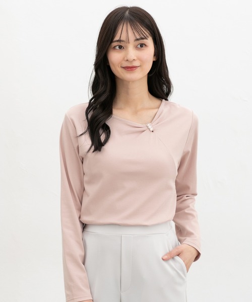 Honeys(ハニーズ)の「きれいめパール付Tシャツ(Tシャツ/カットソー・レディース・ホワイト/ピンク/ネイビー・LL/L/S/M)」の13枚目の写真