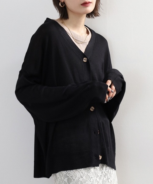 atONE(アットワン)の「接触冷感 前開きライトカーディガン(カーディガン/ボレロ・レディース・オフホワイト/グレー/ブラック/ネイビー・4L~5L/LL~3L/M-L)」の19枚目の写真