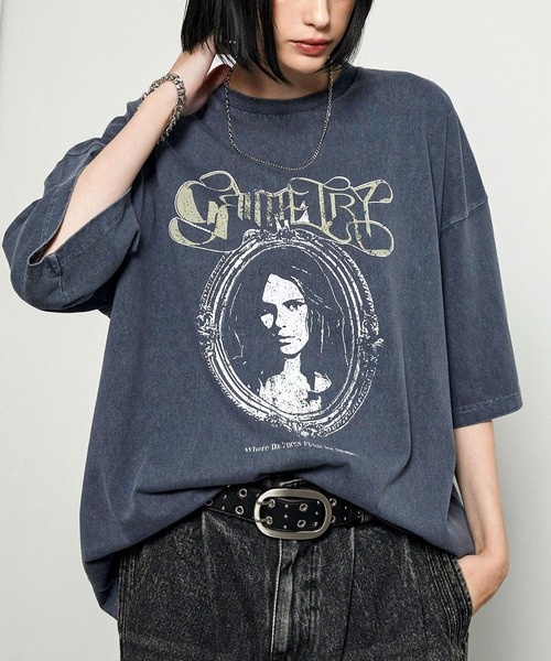 Alfred Alex(アルフレッドアレックス)の「【Alfred Alex】ヴィンテージライク ピグメント オーバーサイズ プリントTシャツ(Tシャツ/カットソー・メンズ・ワイン/ブラック/ブラック系/ネイビー/ダークブラウン・L/M)」の4枚目の写真