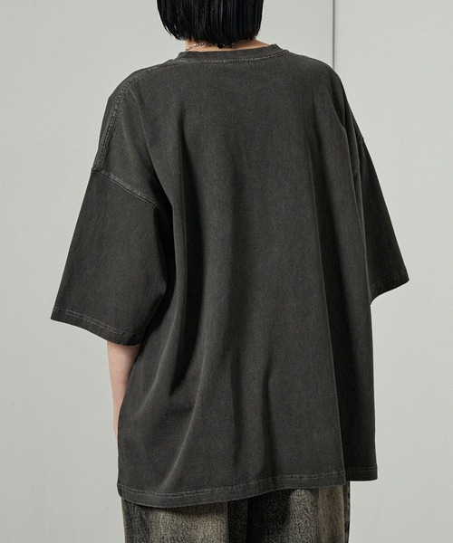 Alfred Alex(アルフレッドアレックス)の「【Alfred Alex】ヴィンテージライク ピグメント オーバーサイズ プリントTシャツ(Tシャツ/カットソー・メンズ・ワイン/ブラック/ブラック系/ネイビー/ダークブラウン・L/M)」の11枚目の写真