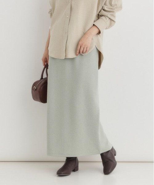 Right-on(ライトオン)の「【HONEYSUCKLE ROSE】サカリバタイトスカート (タイトシルエット / Iライン / シンプルエレガンス)(スカート・レディース・ダークグレー/ケリーグリーン/ライトイエロー/ライトブラウン・S/M/L)」の5枚目の写真